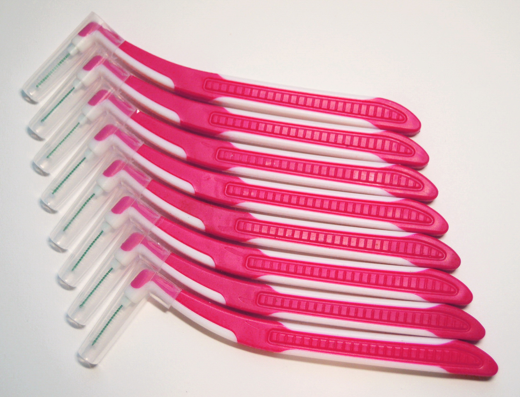 Mezizubní lomené kartáčky ML 0,5 mm zahnuté 8 ks šikmé L Micro růžové, Kartáček zahnutý mezi zubní šikmý lomený tvar Spokar